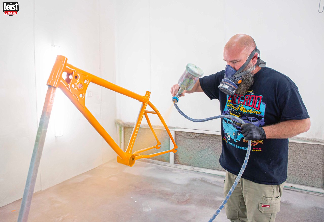 BEHIND THE SCENES – PAINTING THE CUSTOM 24-INCH BMX